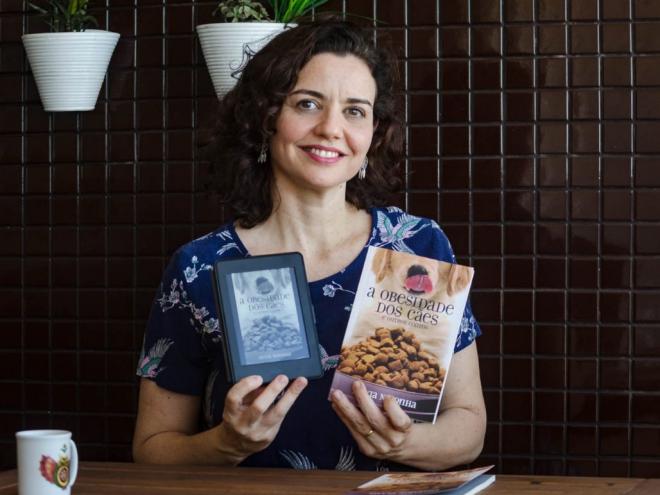 Quem está satisfeita com a alternativa é a escritora Silvia Noronha