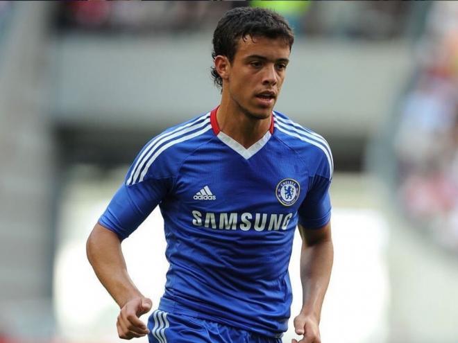 O argentino Franco Di Santo disputou 16 jogos pelo Chelsea e não marcou nenhum gol