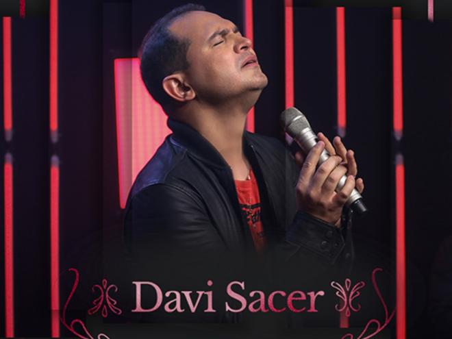 A capa do disco ?Davi Sacer ? 15 anos?