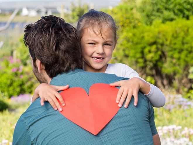 O elo de amor entre pais e filhos deve ser tecido desde o nascimento