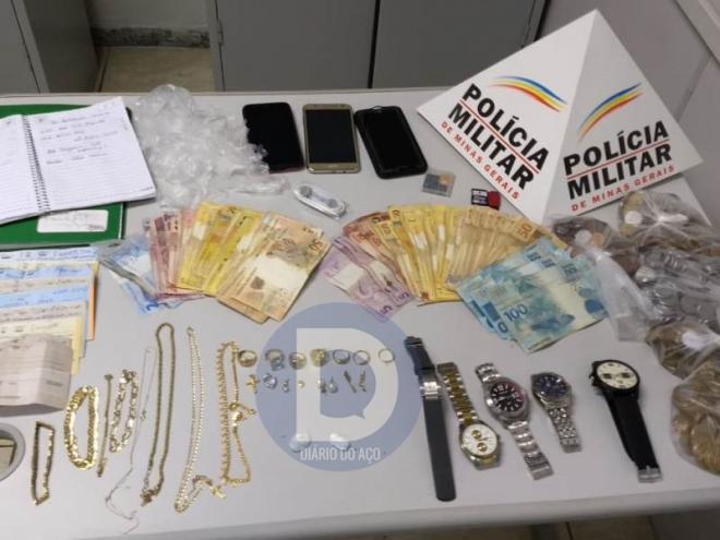 Policiais militares cumpriram mandados de busca e apreensão em bairros de Ipatinga, Coronel Fabriciano e Ipaba