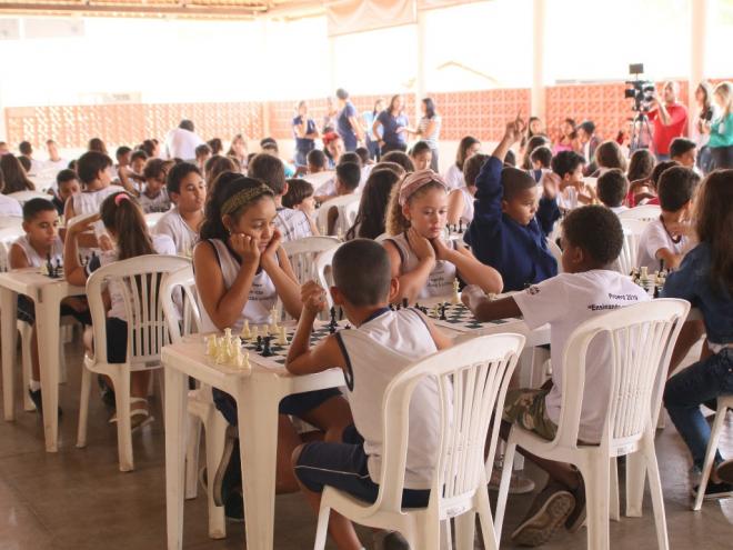 Em sua quarta edição, evento reuniu alunos de escolas municipais e estaduais
