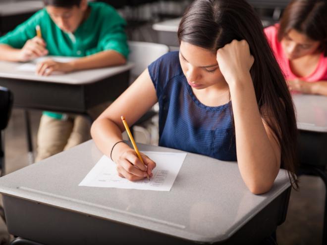 Os alunos de escolas públicas e privadas serão premiados separadamente
