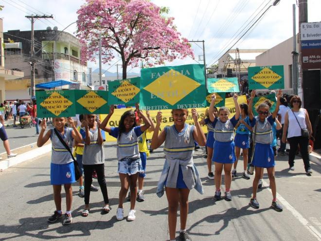 Administração municipal espera que seis mil pessoas participem do desfile cívico
