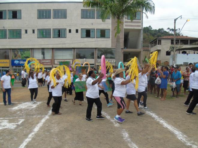 Desfile cívico começa às 9h e será encerrado na Área de Eventos do município