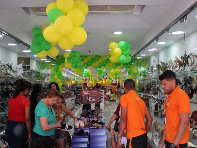 Lojas aderiram à campanha nesta sexta-feira, e seguirão com promoções até o dia 15