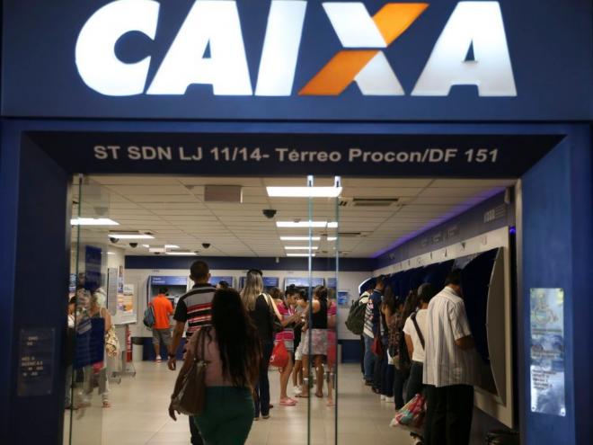 O banco fará o depósito automático para quem tem conta poupança no banco, seguindo calendário do mês de nascimento do trabalhador