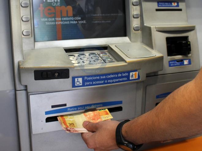  No caso de agências que abrem às 8h, serão duas horas a mais ao final do expediente normal