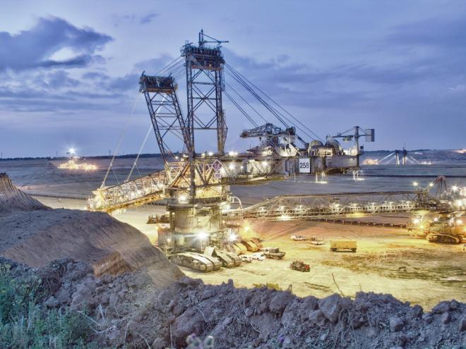  O documento, um protocolo de intenções, foi celebrado em conjunto com as controladas Mineração Usiminas S.A. (Musa) e Unigal para atividades de siderurgia e mineração