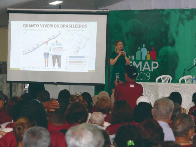 O Clube dos Pioneiros, sede social da AAPI, recebeu o evento, realizado dentro da Semana do Aposentado