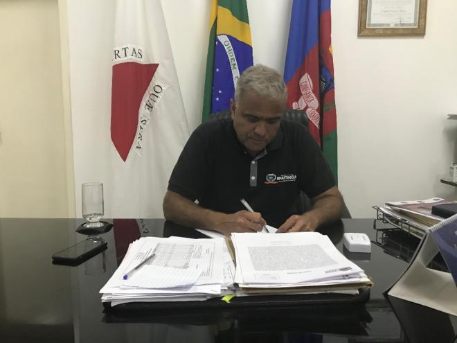Prefeito Nardyello Rocha assinou ontem o projeto de Lei referente ao programa de Execução Fiscal Eficiente 