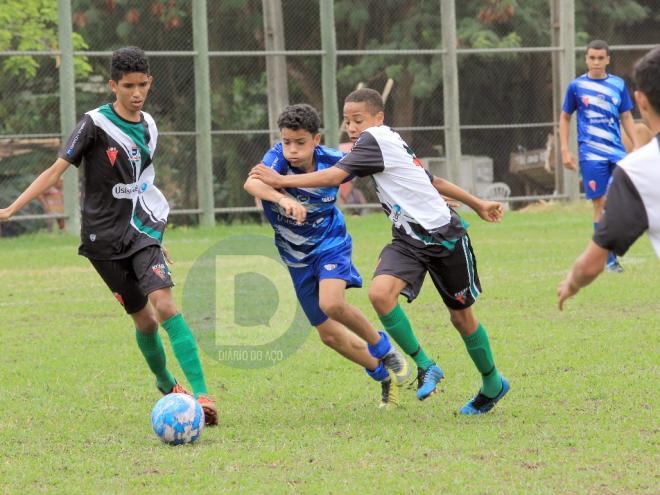 Em partida realizada na manhã de sábado, no campo do Vila Celeste, o Aerc bateu o time da casa por 4 a 1