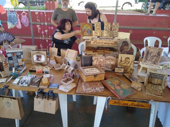 Outras edições da feira já foram realizadas para expor os trabalhos de artesanato e gastronomia 