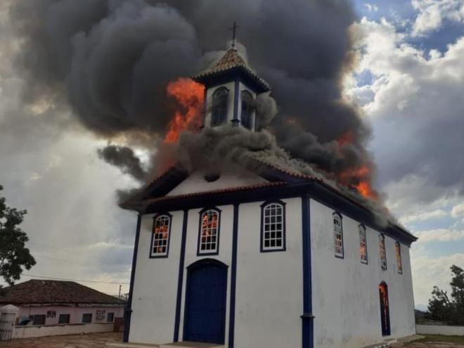 A capela Santa Rita de Cássia, data do século XVIII e restaurada em 2017