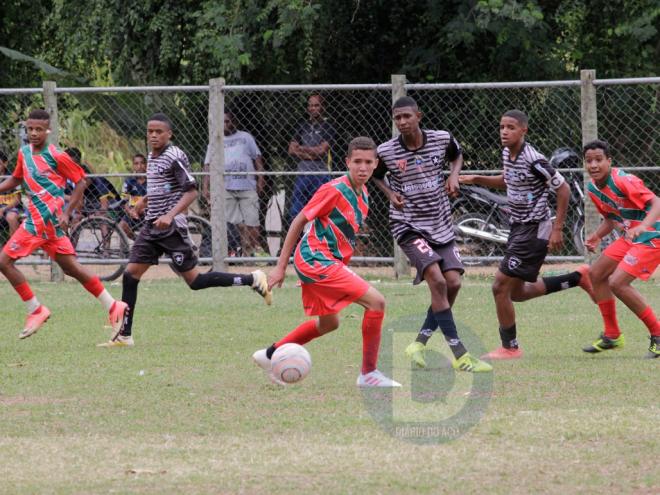 As equipes ficaram no 2 a 2 neste domingo, no campo do Barra Alegre; jogo de volta será no Planalto