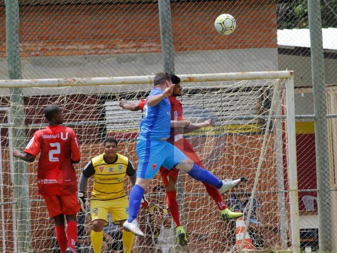 No campo do Bethânia, equipes ficaram no 3 a 3 em partida movimentada