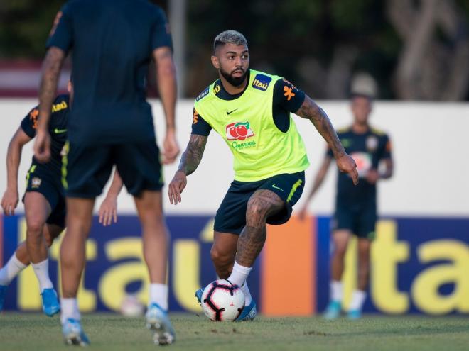 Partida será realizada em Singapura, às 9h de hoje
