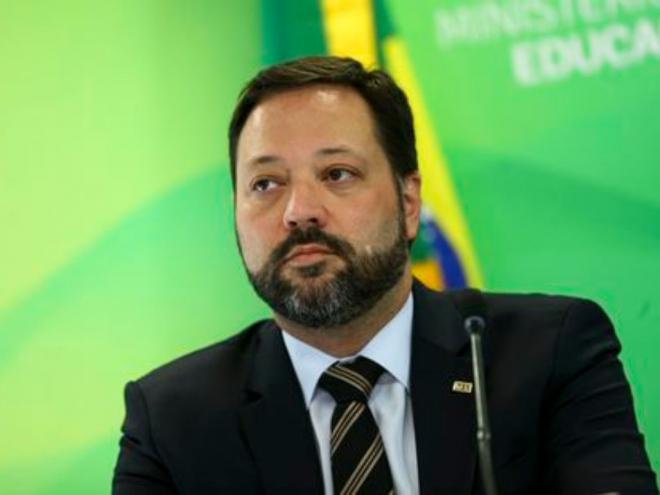 O presidente do Inep, Alexandre Lopes, diz que custo do Enem ainda pode mudar