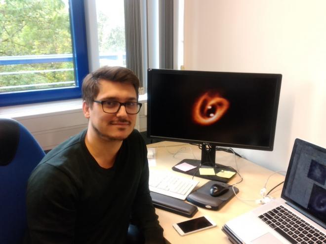  Atualmente, Felipe Alves vive em Munique, na Alemanha, onde faz pós-doutorado no Instituto Max Planck 