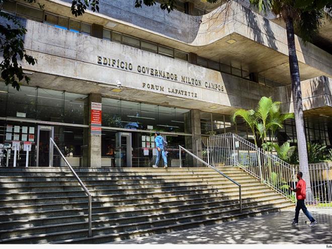 Audiência no Fórum Lafayette converteu auto de prisão em flagrante em preventiva pois juíza considerou periculosidade do suspeito