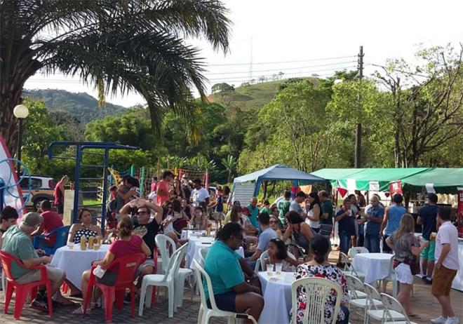 O público encontra barracas com o melhor da gastronomia