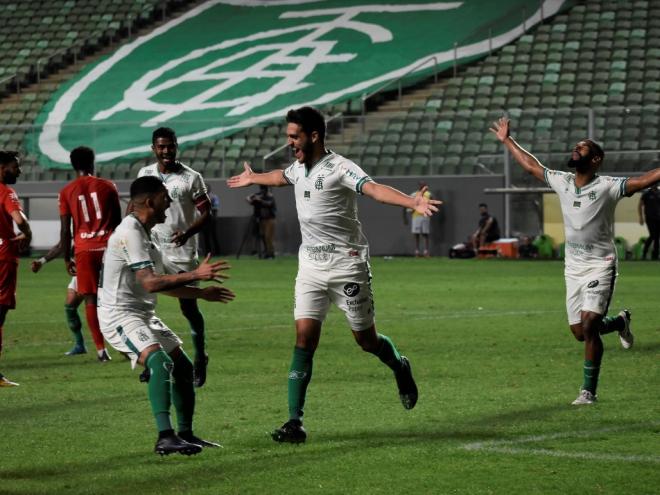    Segundo matemático, Coelho tem 29% de chance de garantir o acesso à primeira divisão do Campeonato Brasileiro