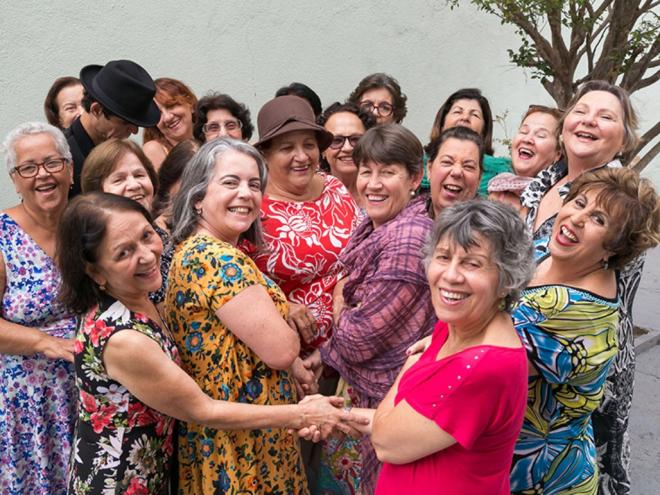 Normalistas se encontram anos depois para compartilhar alegrias