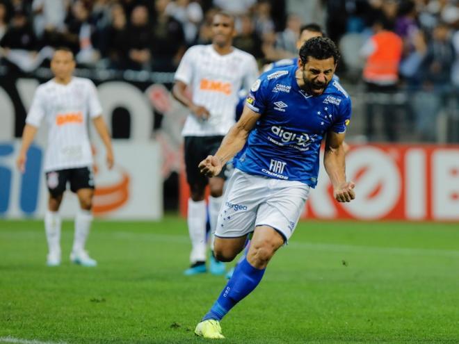 Fred marcou o gol de empate no Itaquerão
