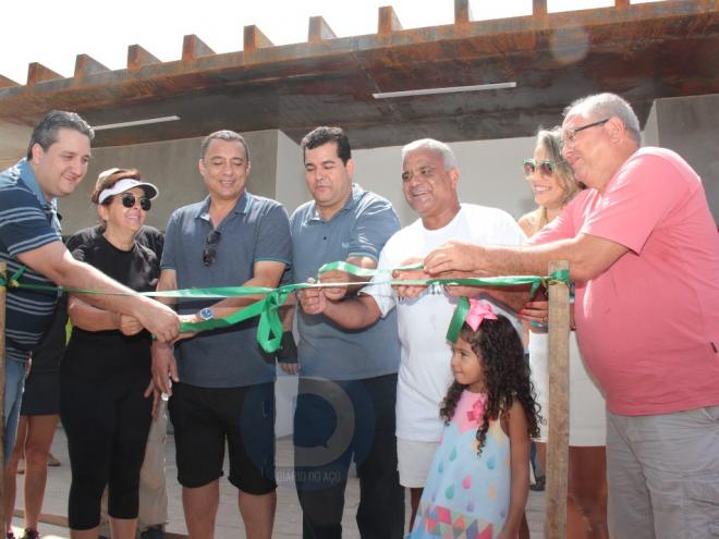 Corte da fita marcou a inauguração dos quiosques do cartão postal de Ipatinga 