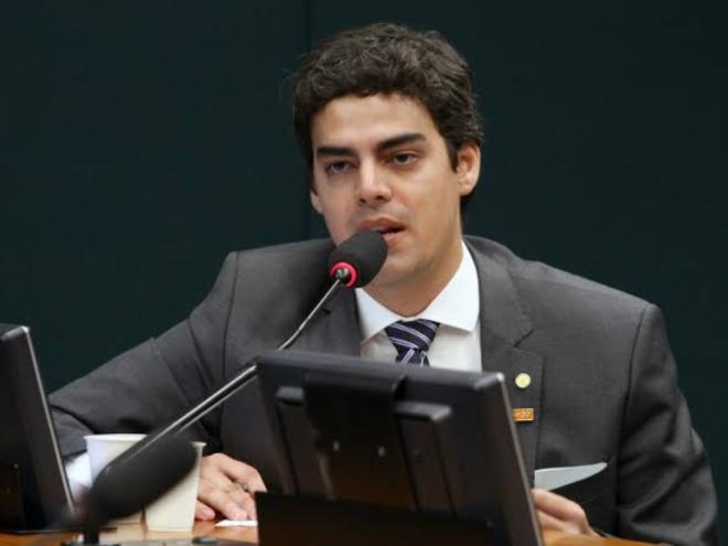 A emenda apresentada por Tiago Mitruad (Novo) ao PLN 28/2019 caracteriza o investimento como excesso de gastos e irresponsabilidade