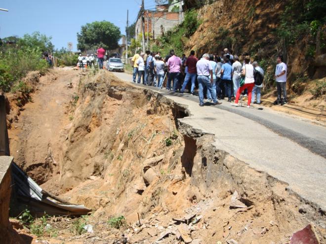 Prefeito Nardyello Rocha fez a assinatura simbólica das obras na manhã de ontem 