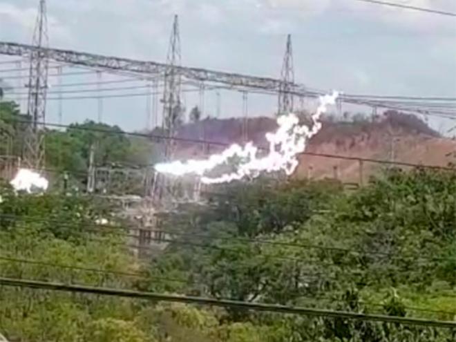 Explosões na subestação da Cemig em Santana do Paraíso foi registrada por moradores vizinhos
