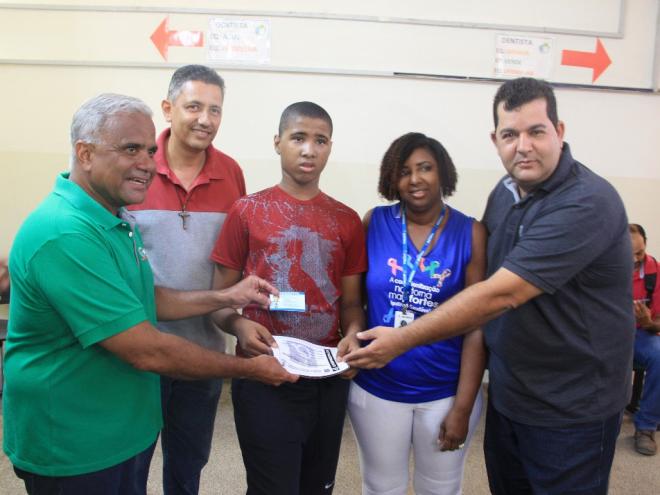 Carteiras começaram a ser entregues nesta semana