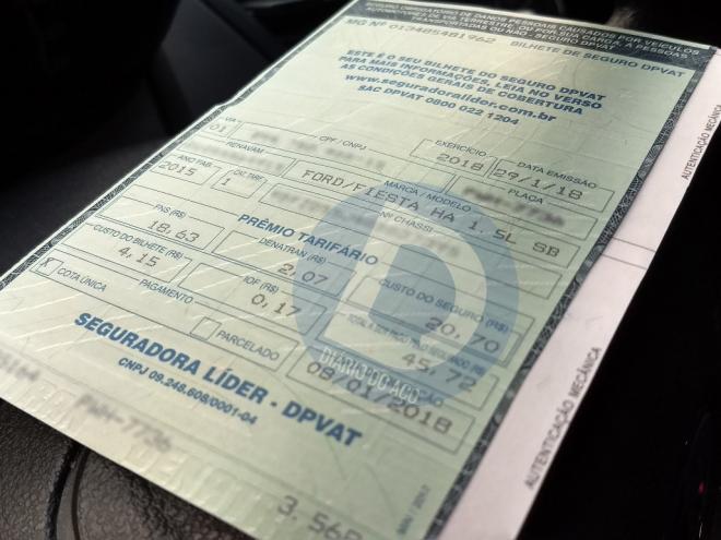 O DPVAT é cobrado anualmente junto à primeira parcela ou cota única do Imposto Sobre a Propriedade de Veículos Automotores (IPVA)