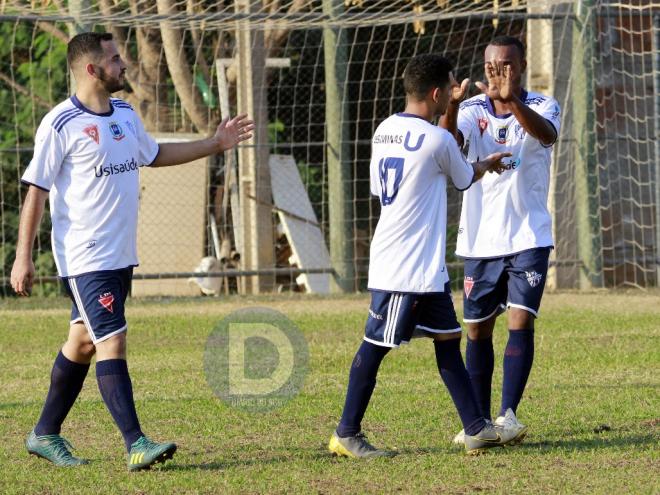 Os jogadores do atual campeão, o Vila Celeste, terão um duelo difícil em Naque nas quartas de final