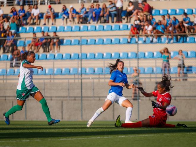 O sábado será de emoção no estádio Ipatingão, que recebe o primeiro jogo da semifinal do certame feminino