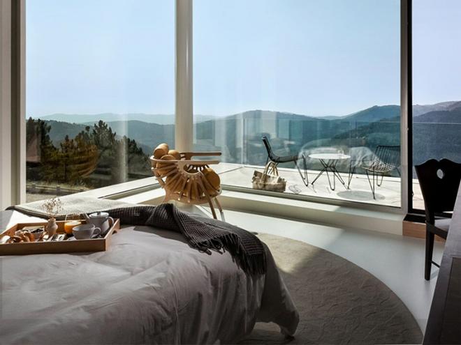 Para passar férias luxuosas em qualquer lugar você tem que escolher um excelente hotel e o Centro de Portugal oferece ótimas sugestões, com muito luxo, charme e conforto