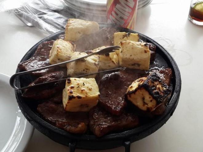 Preço  disparou com demanda chinesa e dólar valorizado. Carne de primeira, como a picanha, já custa em média R$ 50 o quilo. Carne de segunda já está na casa dos R$ 20 o quilo