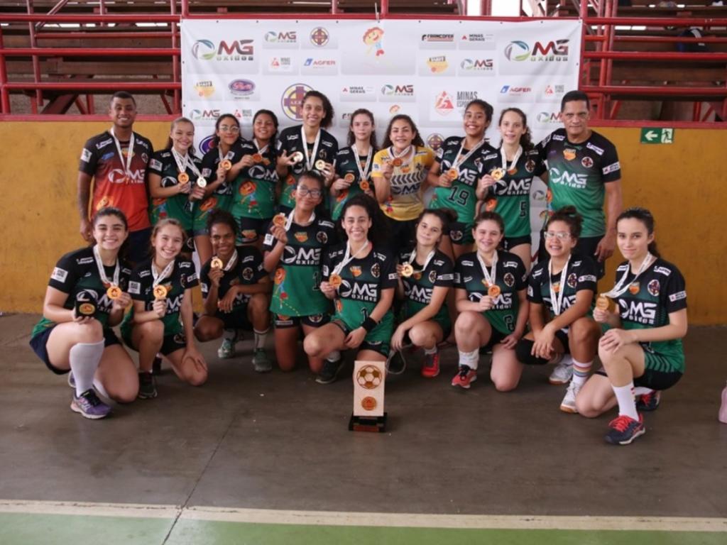 Handebol feminino de Ipatinga se classifica para a Regional do JEMG -  Diário Popular MG