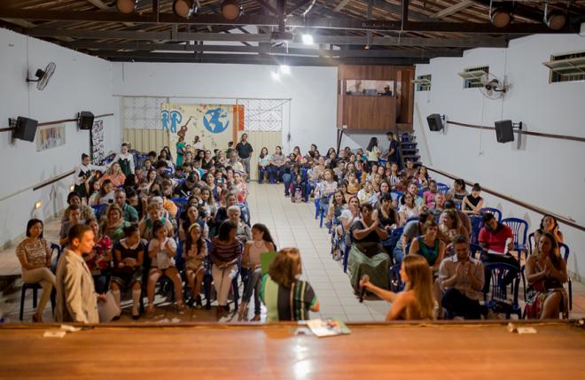 O lançamento dos livros ocorreu nas cidades contempladas