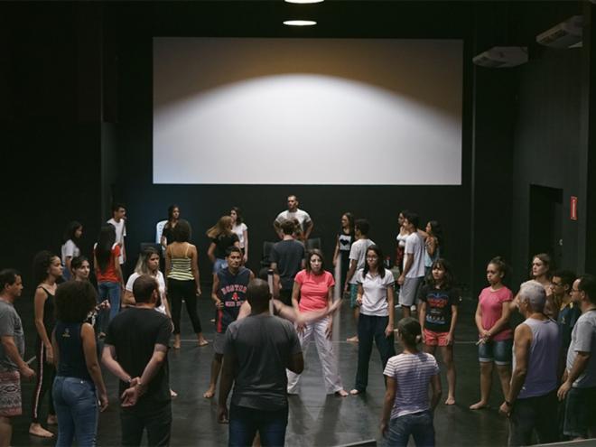 Os alunos fizeram uma imersão no universo do teatro e da dança