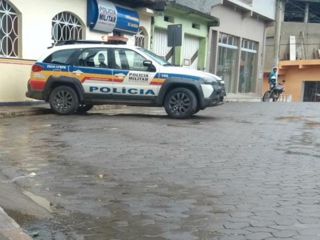 Policiais faziam patrulhamento em Joanésia, quando condutor desobedeceu ordem de parada e fugiu 