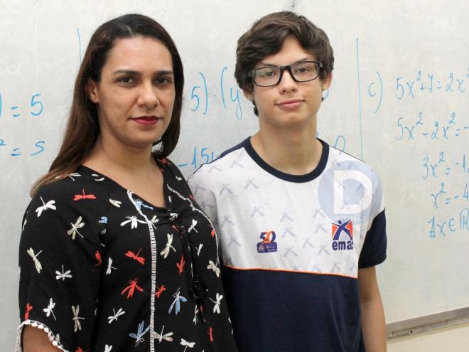 Professora Fernanda Belo Silva e Gabriel Victor