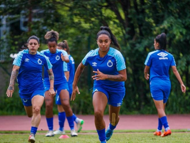 Equipe celeste começa a disputa pelo título no dia 9 de fevereiro