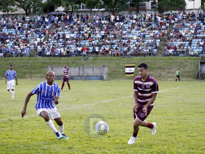 Além de comandar as principais ações de ataque, Leo Santiago fez o gol que abriu as portas para o título inédito do Bethânia