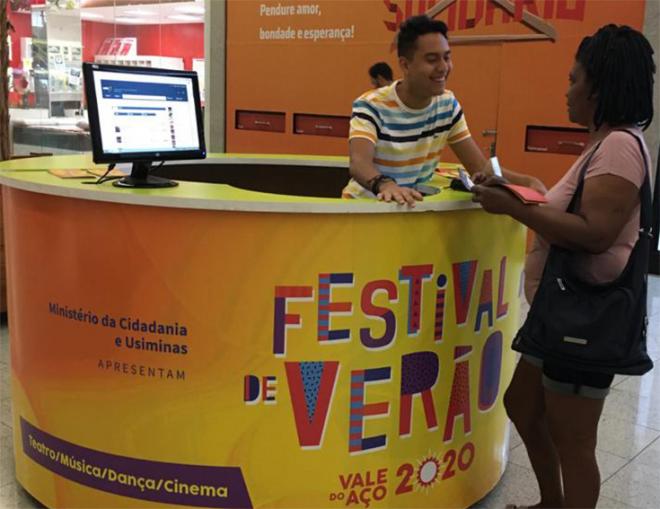 Quiosque para venda de ingressos no Shopping Valer do Aço