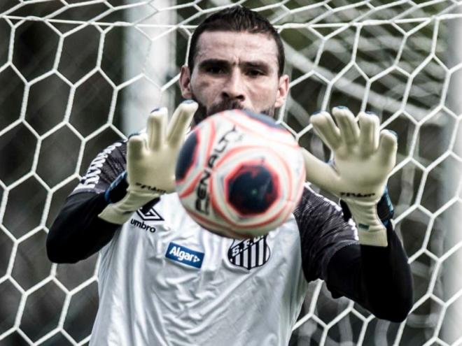 O goleiro do Santos está na mira do Atlético