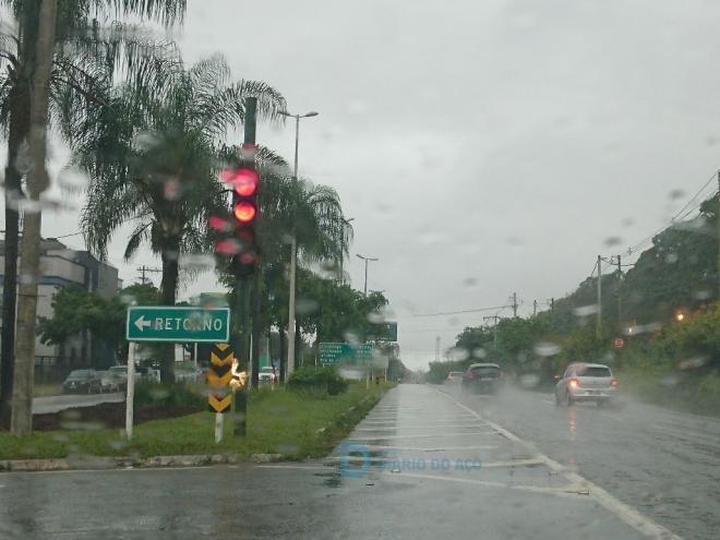 Defesa Civil de Ipatinga informa que os próximos dias devem ser de grandes precipitações pluviométricas