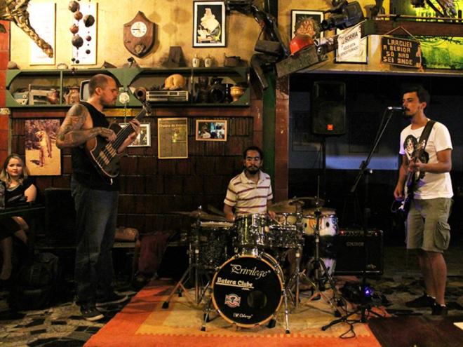 Baurete: muitos grooves e música instrumental no set list