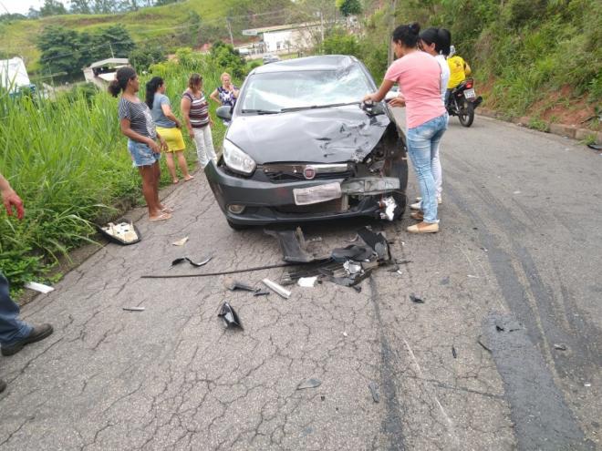 Marcos de Castro Vasconcelos, de 48 anos, contou aos PMs que dirigia um Fiat Siena pela rua Gonçalves Dias